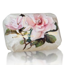 Мыло натуральное туалетное с ароматом Гардении 200г SAF Мыло натуральное туалетное с ароматом Гардении 200г SAF